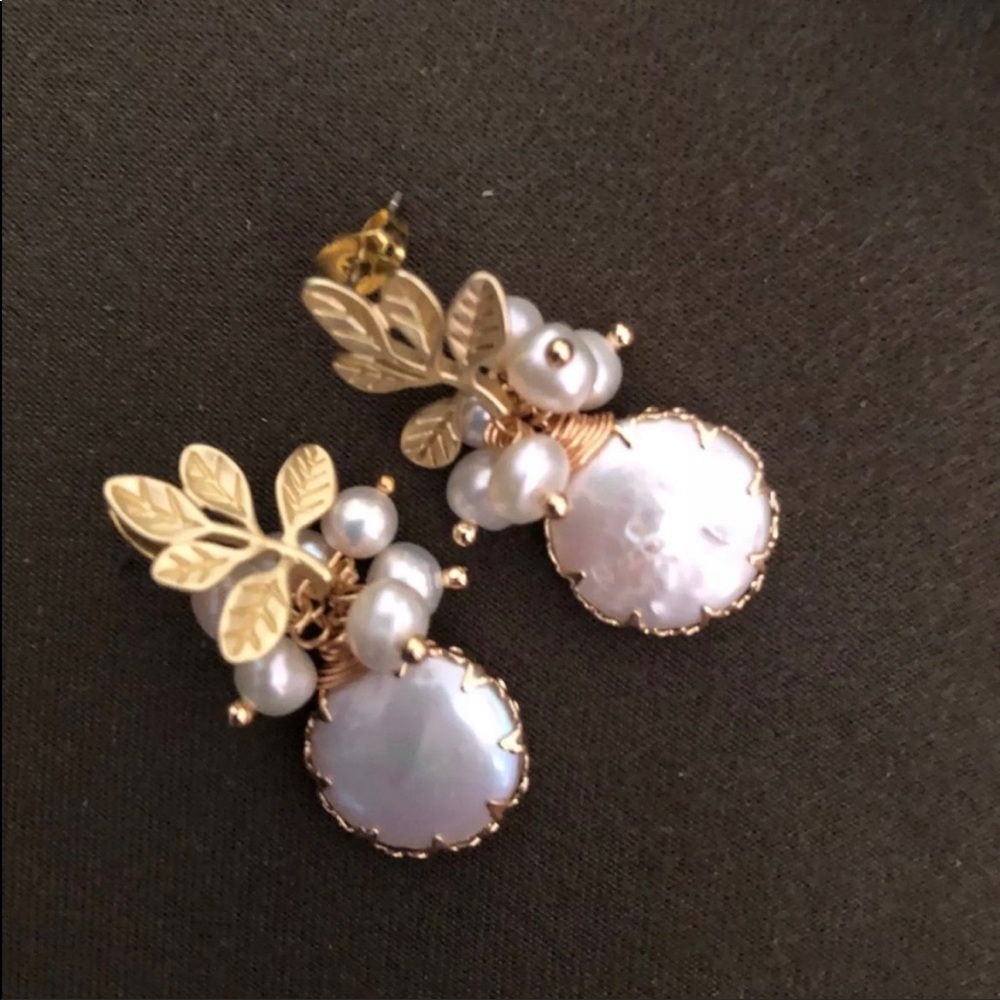 🔥Last One- Natural Freshwater Baroque Pearl Earrings - Picture 5 of 7
